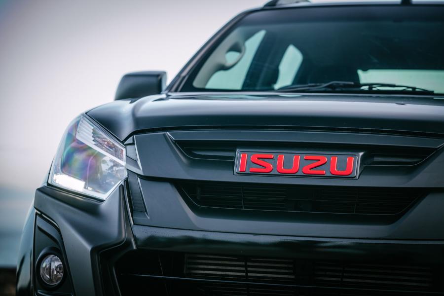 Детали экстерьера Isuzu KB Double Cab X-Rider Black 2018 года  (фото 26 из 34)